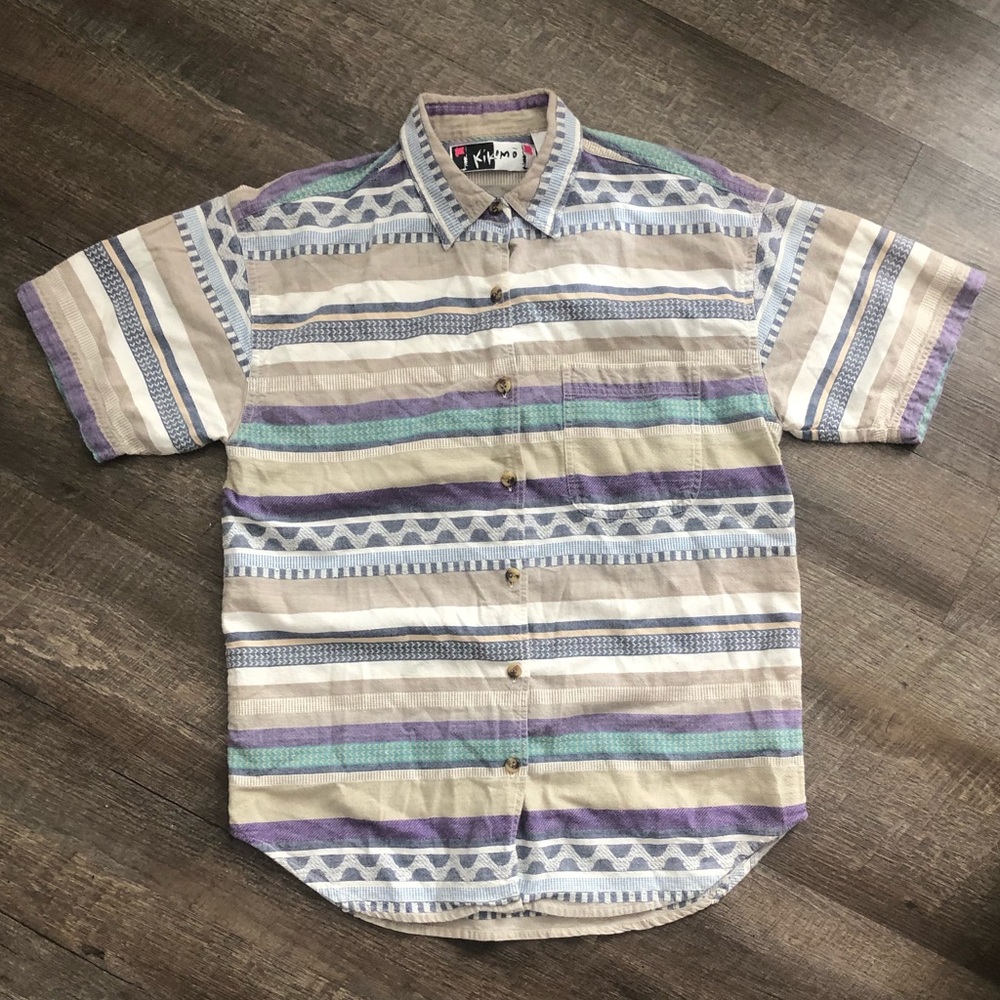 Kikomo Vintage 90s Short Sleeve Button Down Men’s size Small